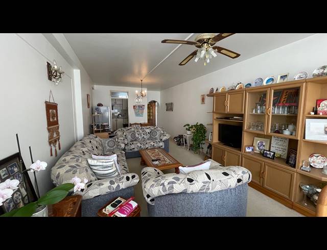 2.5 BEDROOM APARTMENT FOR SALE IN NORTH BEACH